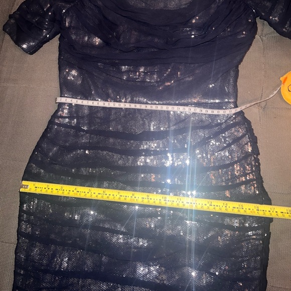 Tadashi Shoji Blue Sequin Net Dress Cocktail Gown - Size 4 - Picture 13 of 14